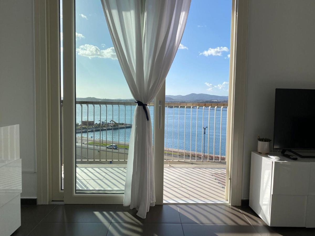 Seaside Apartments Casa Carla E Casa Andrea 올비아 외부 사진