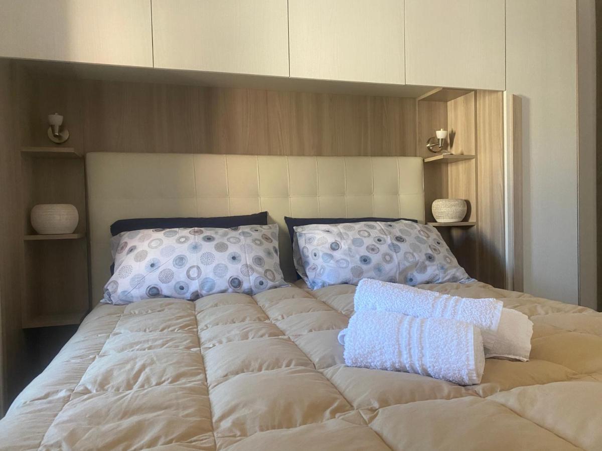 Seaside Apartments Casa Carla E Casa Andrea 올비아 외부 사진