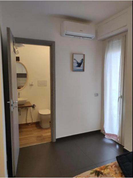 Seaside Apartments Casa Carla E Casa Andrea 올비아 외부 사진