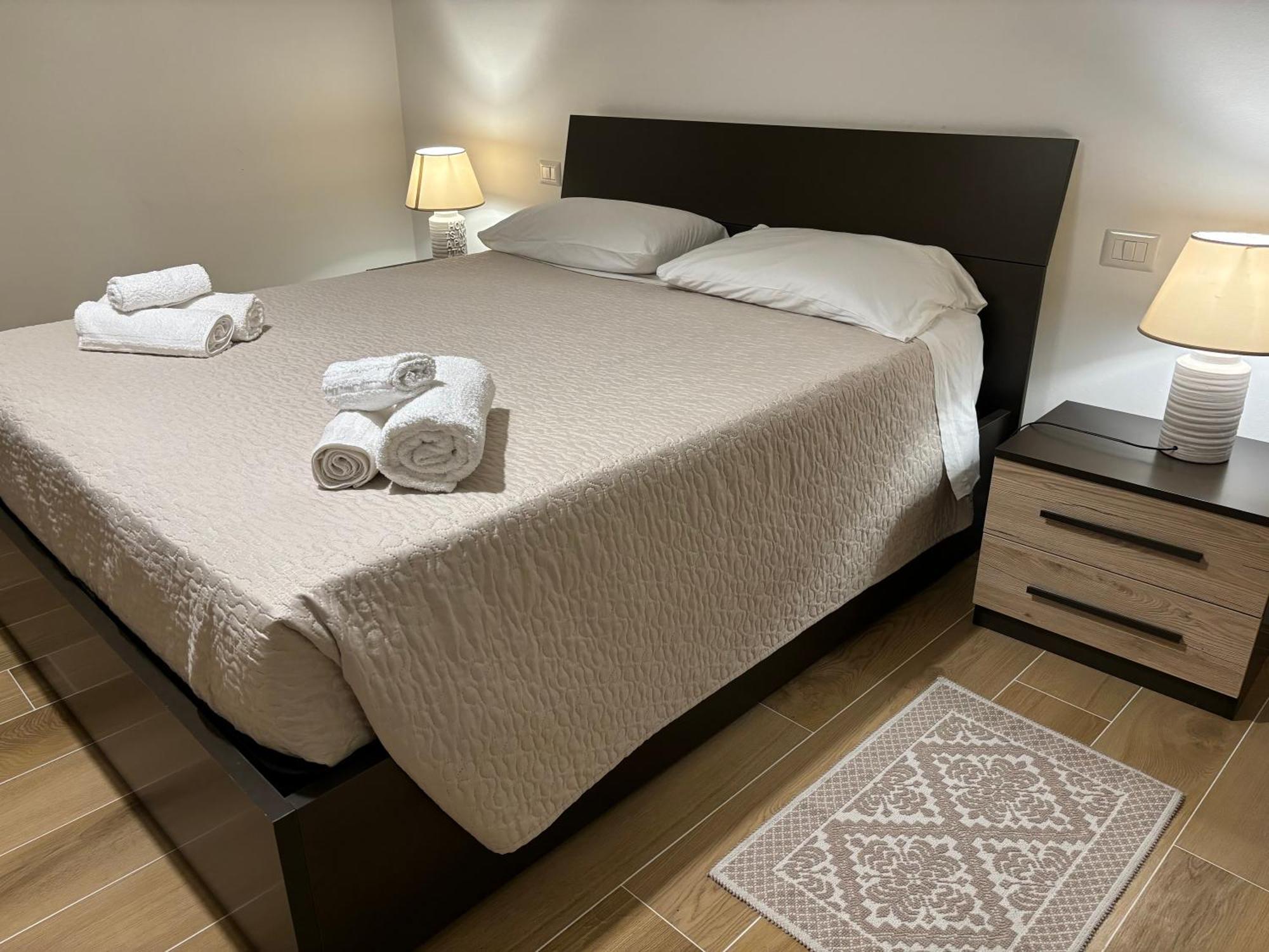 Seaside Apartments Casa Carla E Casa Andrea 올비아 외부 사진