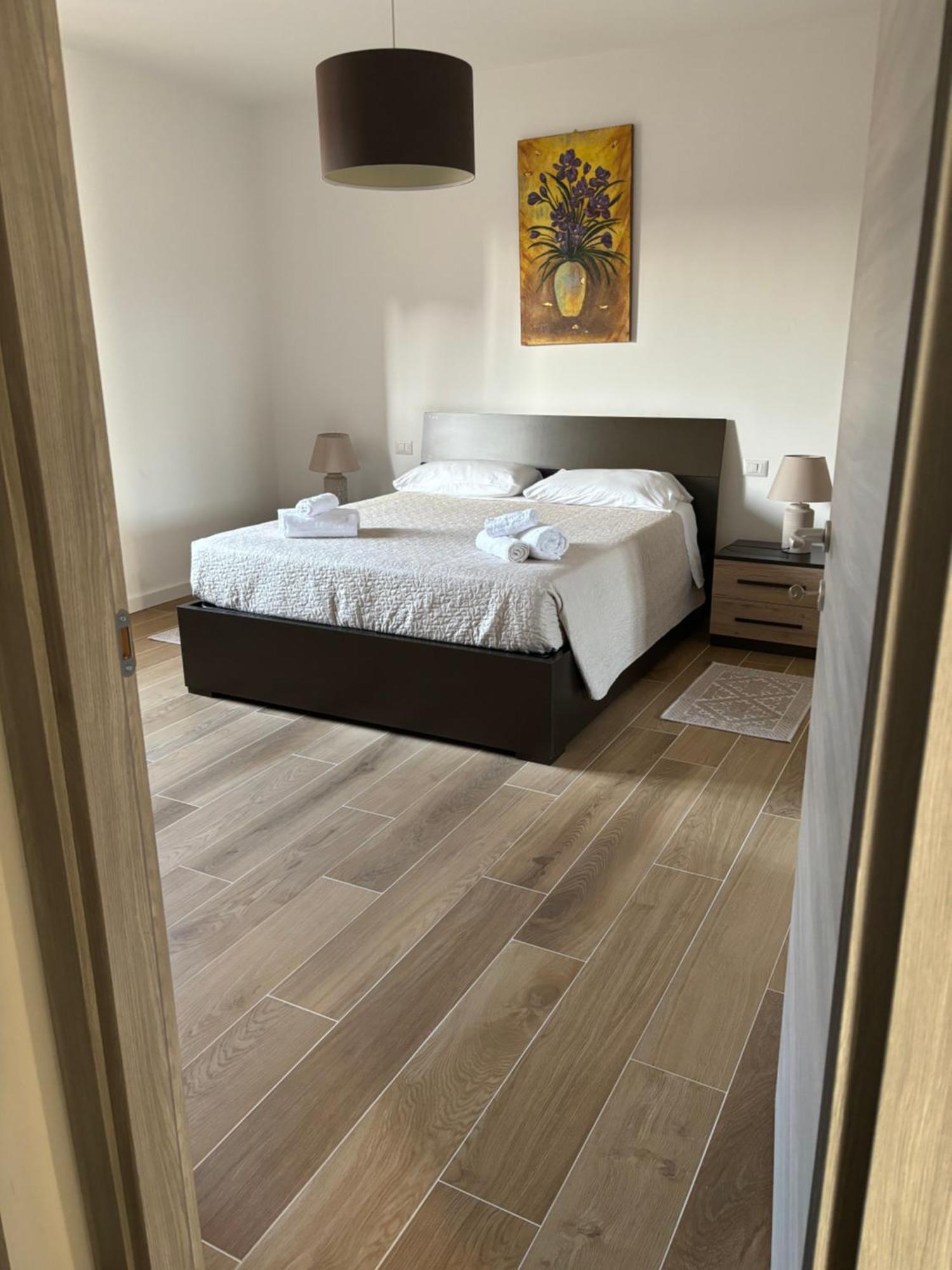 Seaside Apartments Casa Carla E Casa Andrea 올비아 외부 사진